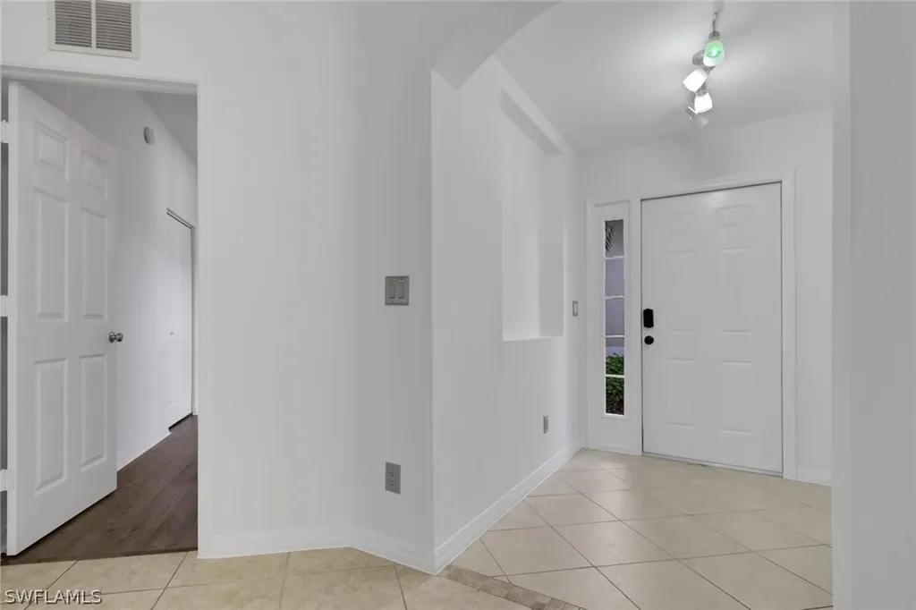 11837 Bayport Lane Fort Myers FL 33908