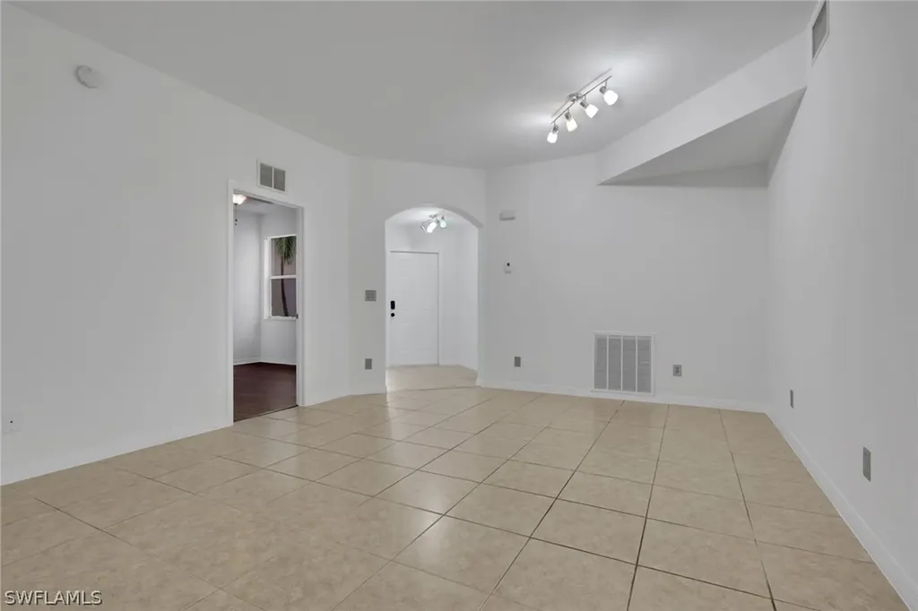 11837 Bayport Lane Fort Myers FL 33908