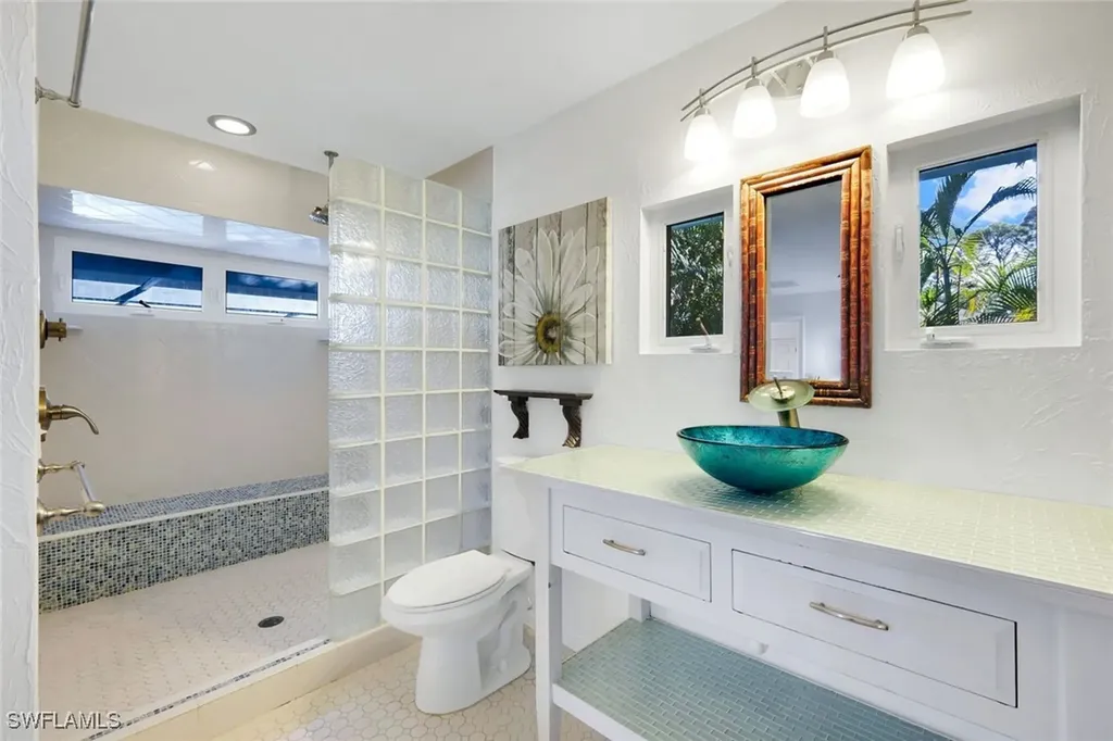 4352 Parrot Avenue Naples FL 34104