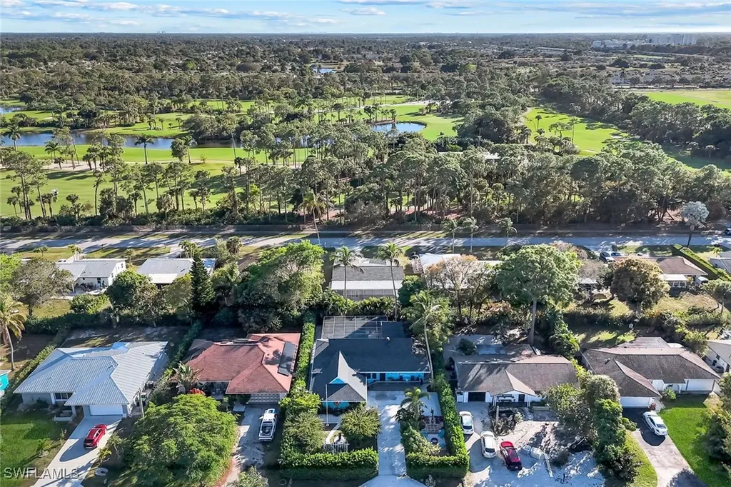 4352 Parrot Avenue Naples FL 34104