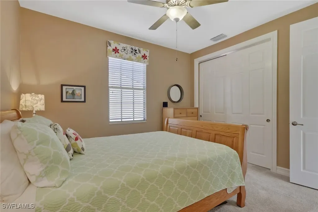 9081 Chula Vista Street Naples FL 34113