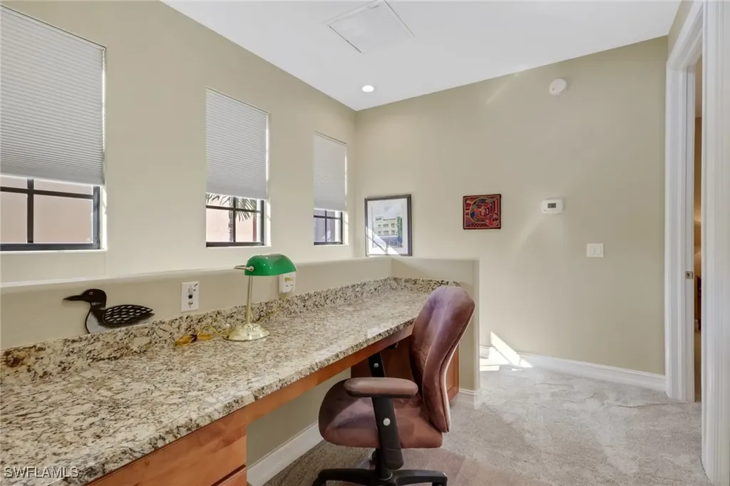 9081 Chula Vista Street Naples FL 34113