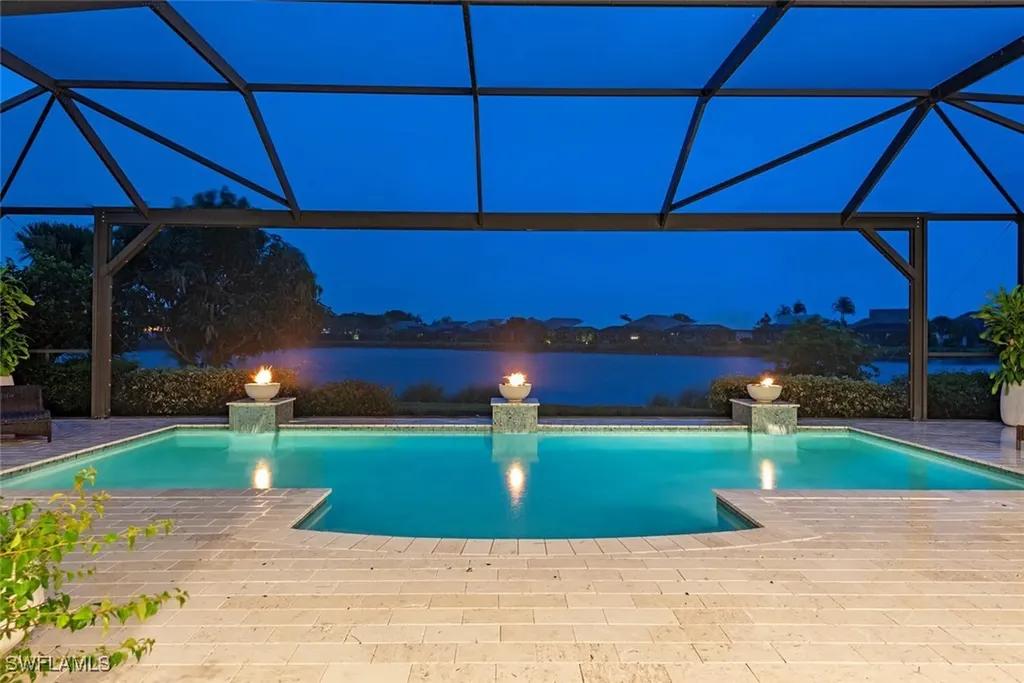5060 Martinique Drive Naples FL 34113