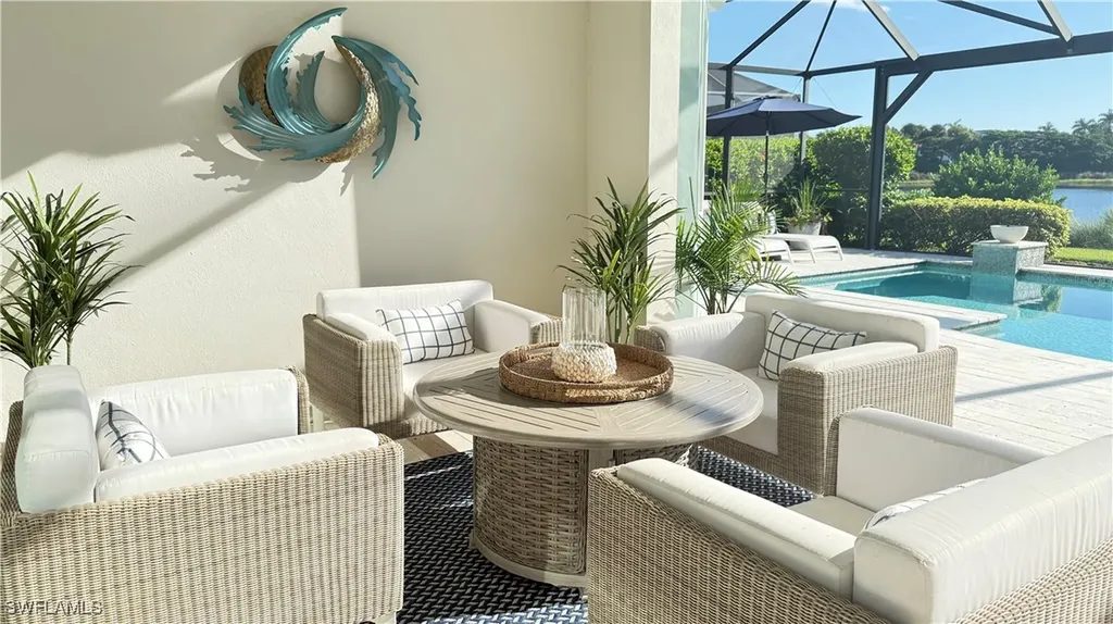 5060 Martinique Drive Naples FL 34113