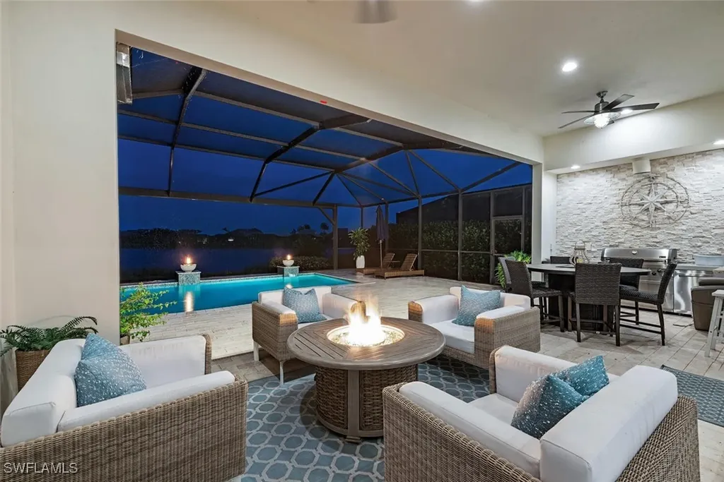 5060 Martinique Drive Naples FL 34113