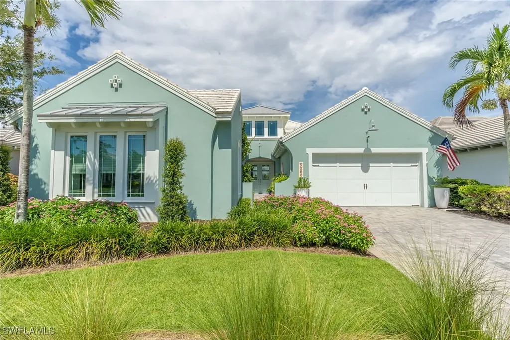 5060 Martinique Drive Naples FL 34113