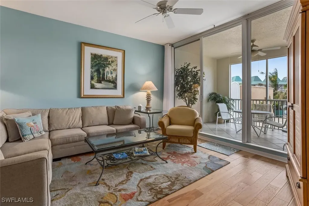400 Flagship Drive Naples FL 34108-2391