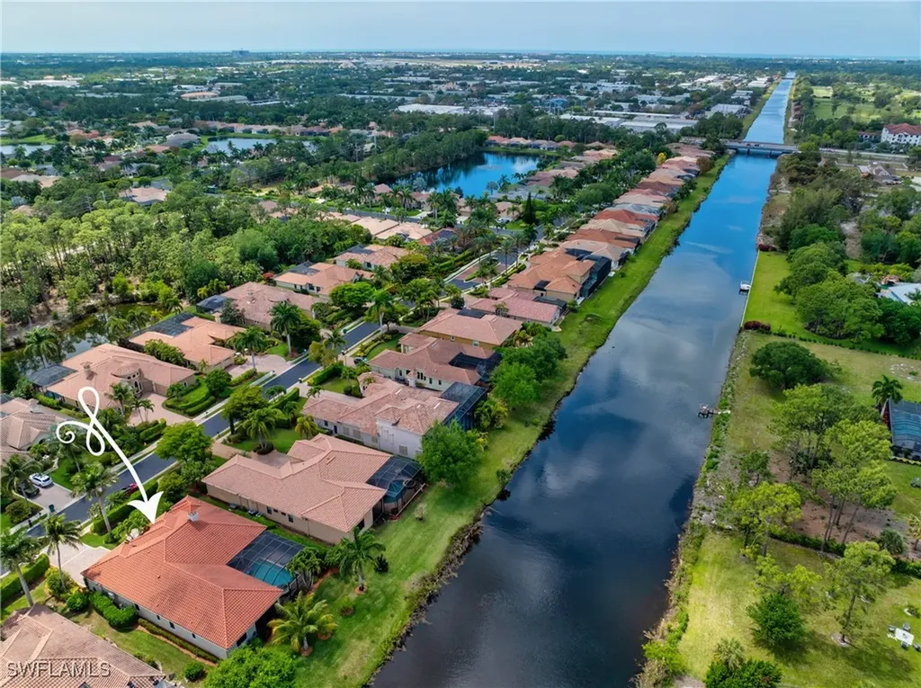 1015 Tivoli Drive Naples FL 34104