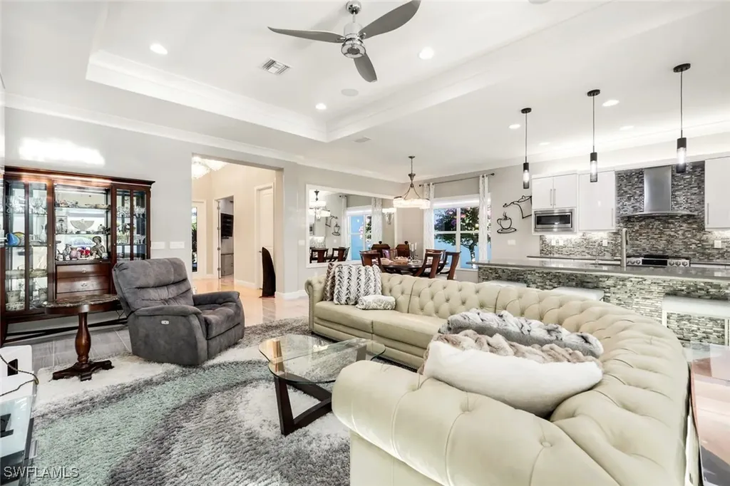 28560 Twain Drive Bonita Springs FL 34135