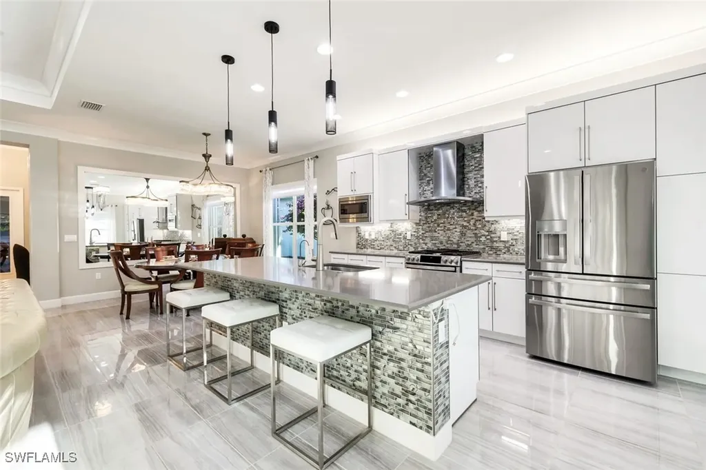 28560 Twain Drive Bonita Springs FL 34135