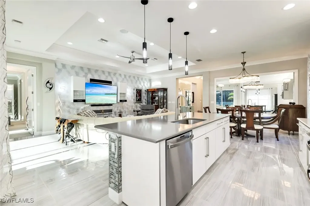 28560 Twain Drive Bonita Springs FL 34135