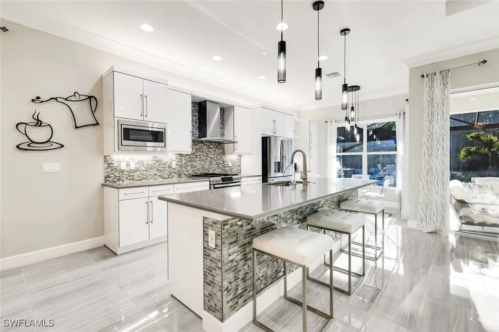 28560 Twain Drive Bonita Springs FL 34135