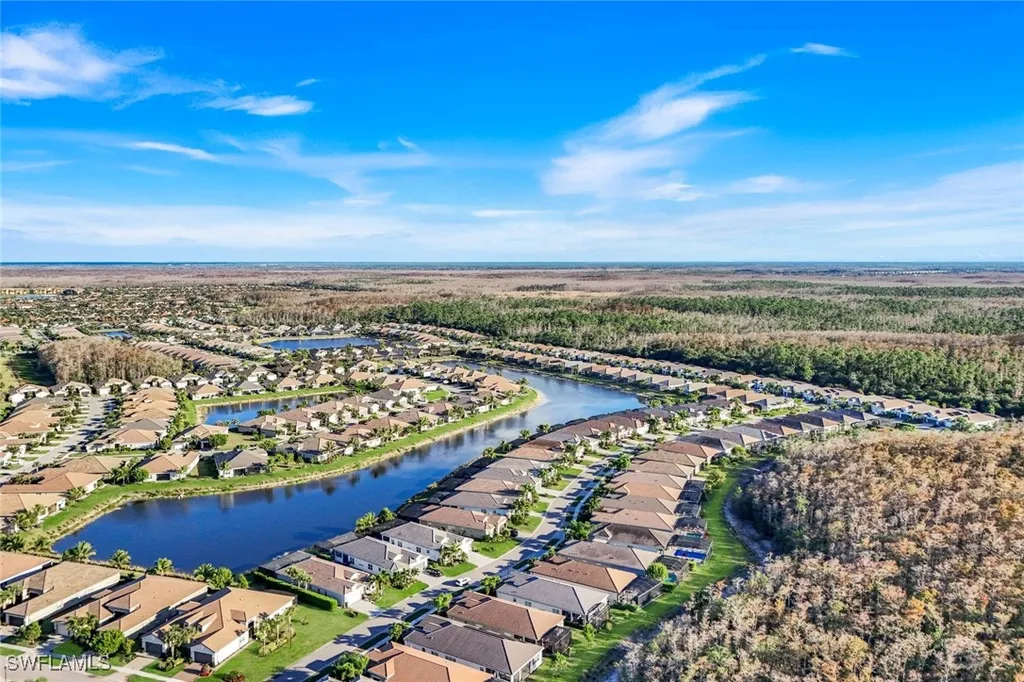28560 Twain Drive Bonita Springs FL 34135