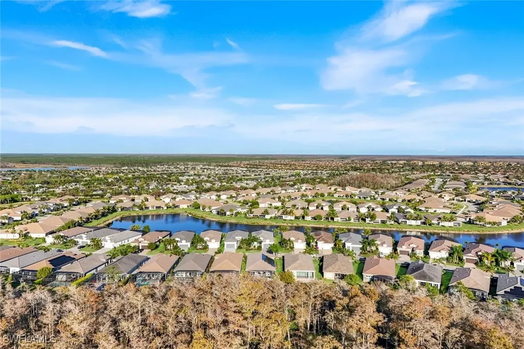 28560 Twain Drive Bonita Springs FL 34135