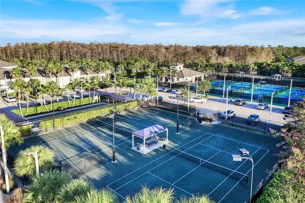 28560 Twain Drive Bonita Springs FL 34135