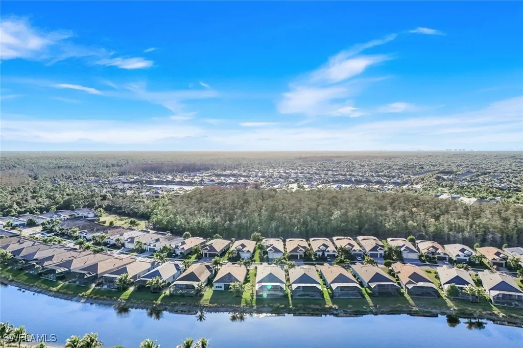 28560 Twain Drive Bonita Springs FL 34135
