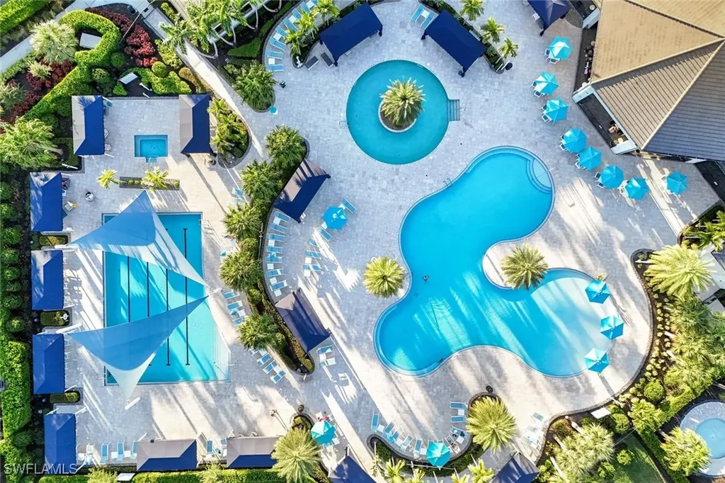 28560 Twain Drive Bonita Springs FL 34135