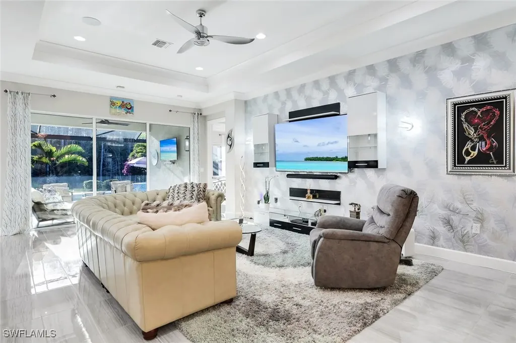 28560 Twain Drive Bonita Springs FL 34135