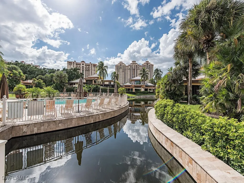 Naples FL, 6760 Pelican Bay Boulevard, Unit 332