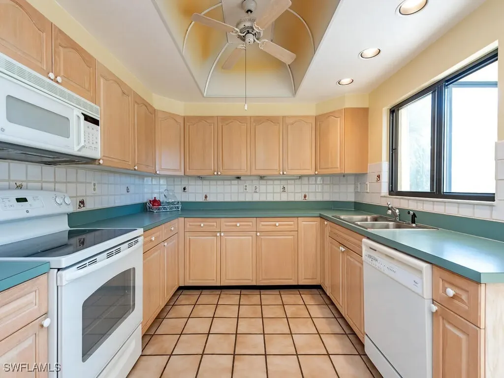 6760 Pelican Bay Boulevard Naples FL 34108