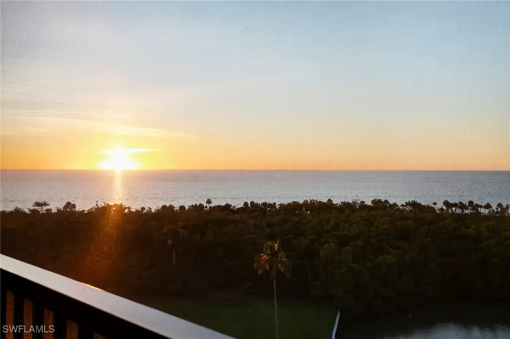 11 Bluebill Avenue Naples FL 34108