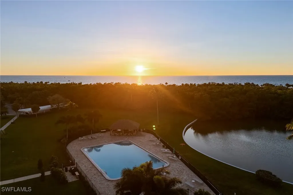 11 Bluebill Avenue Naples FL 34108