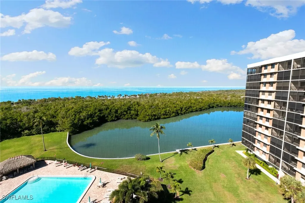 11 Bluebill Avenue Naples FL 34108