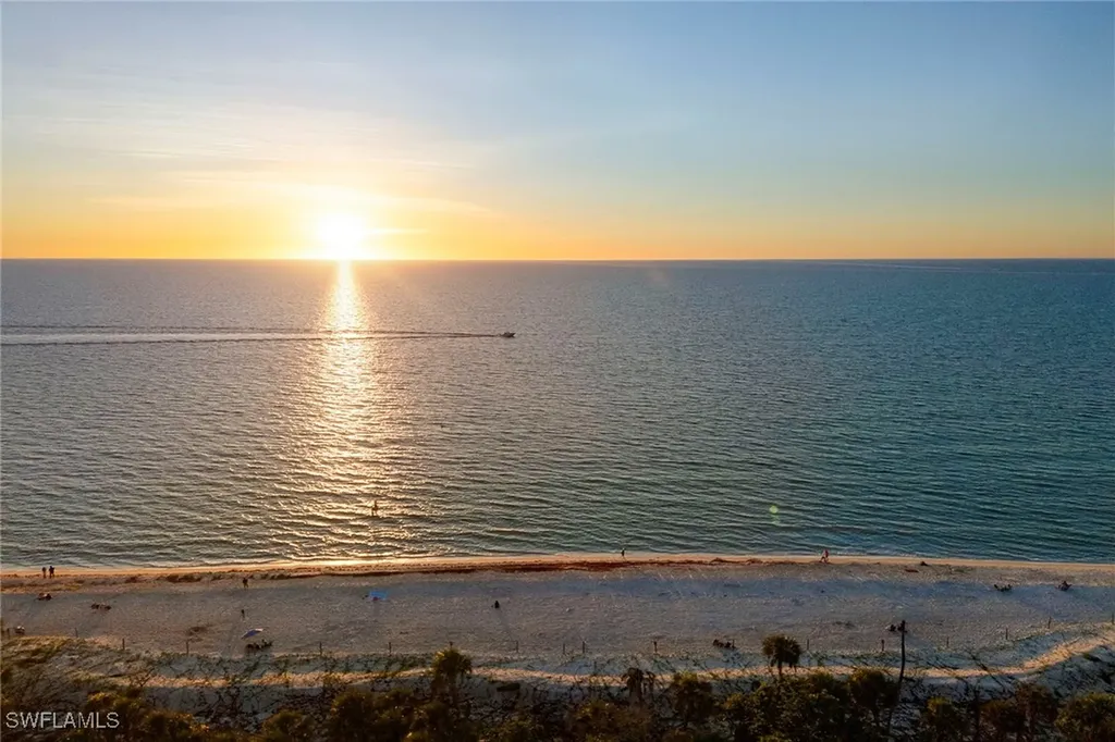 11 Bluebill Avenue Naples FL 34108