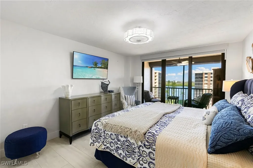 11 Bluebill Avenue Naples FL 34108