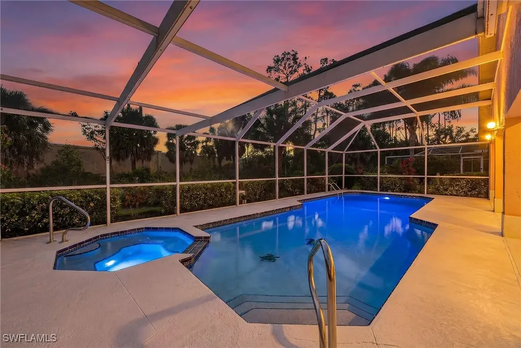 4198 Royal Wood Boulevard Naples FL 34112