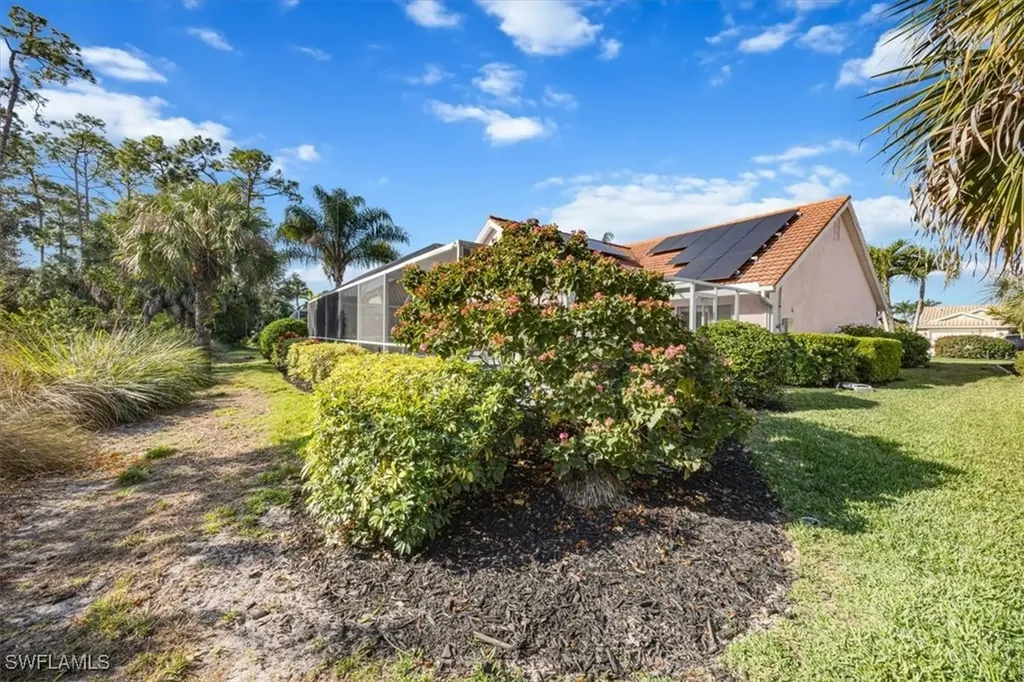 4198 Royal Wood Boulevard Naples FL 34112