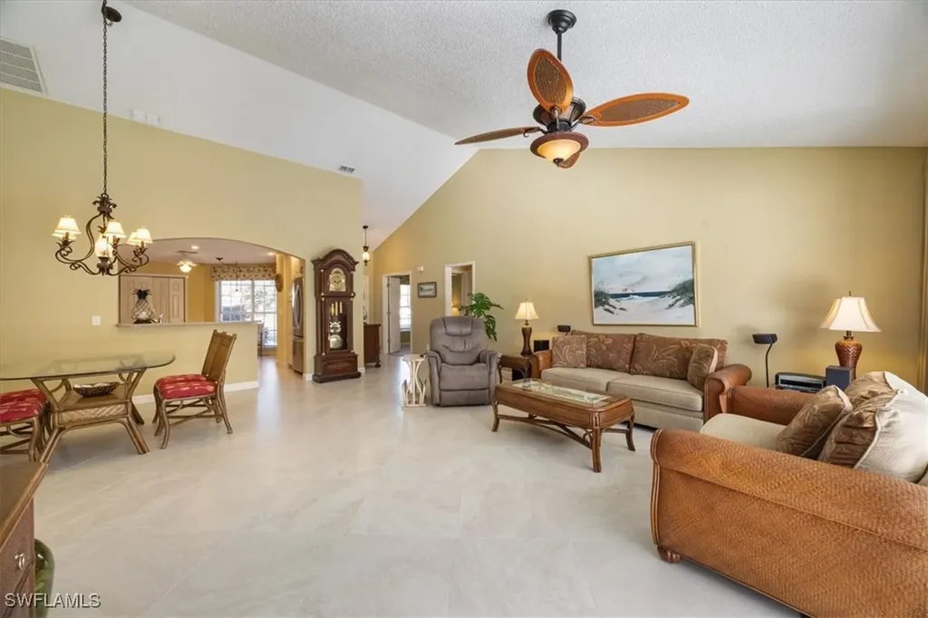 4198 Royal Wood Boulevard Naples FL 34112