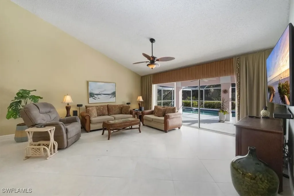 4198 Royal Wood Boulevard Naples FL 34112