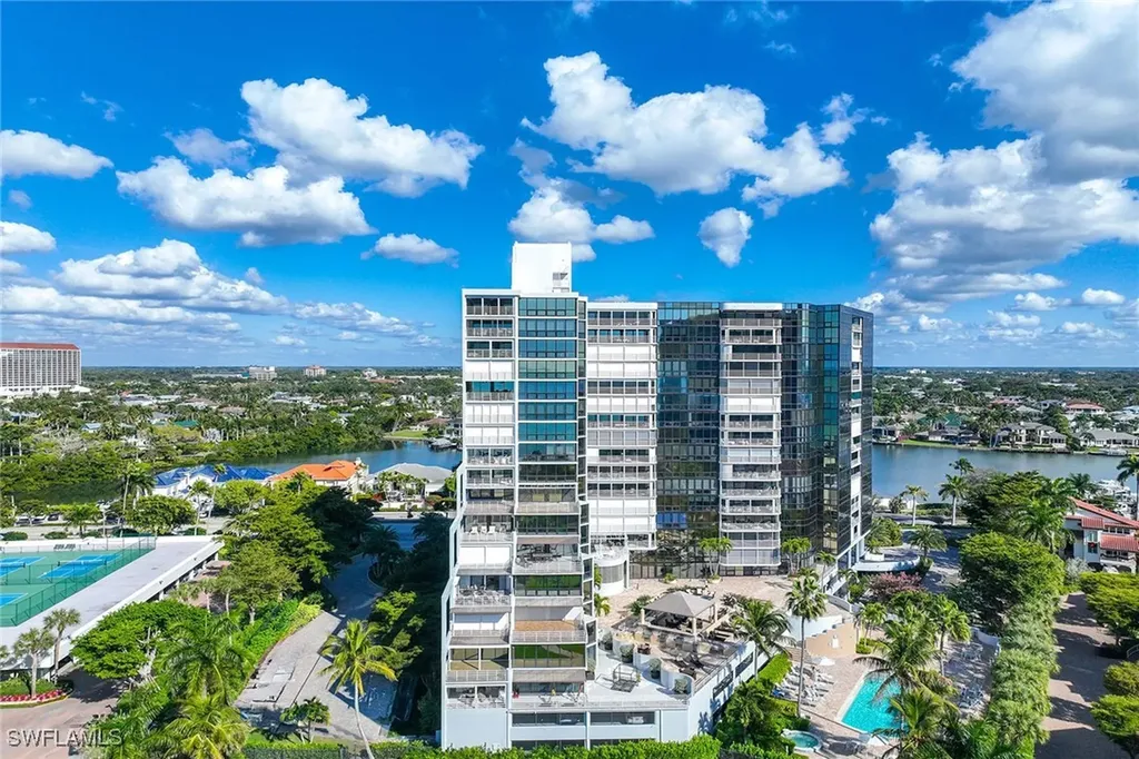 4751 Gulf Shore Boulevard N Naples FL 34103