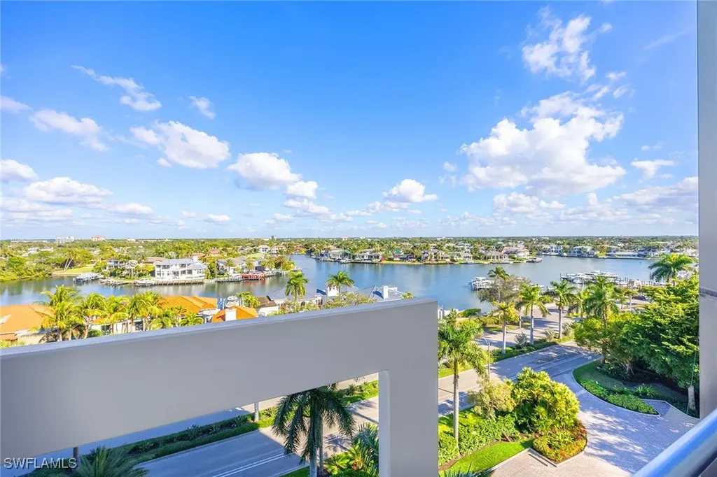 4751 Gulf Shore Boulevard N Naples FL 34103