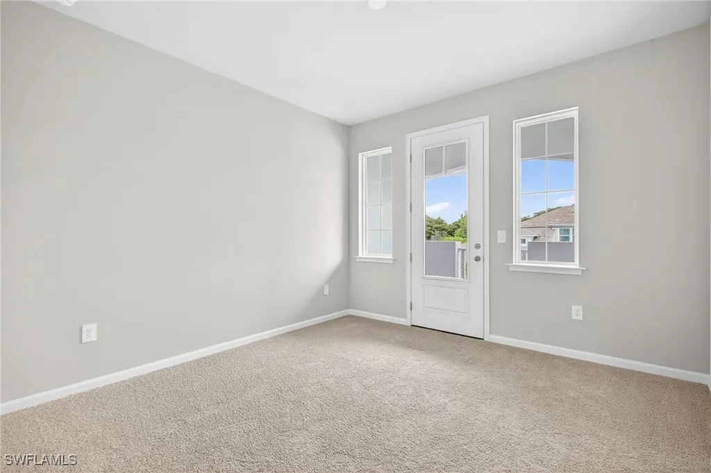 4563 Arboretum Circle Naples FL 34112