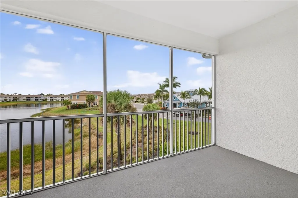 4563 Arboretum Circle Naples FL 34112