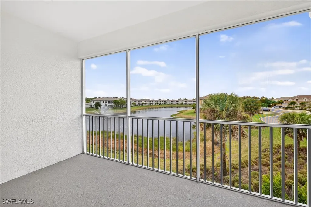 4563 Arboretum Circle Naples FL 34112
