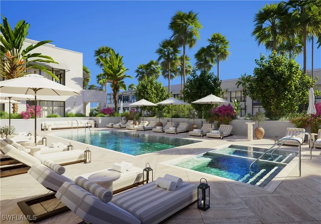 1010 5th Avenue S Naples FL 34102