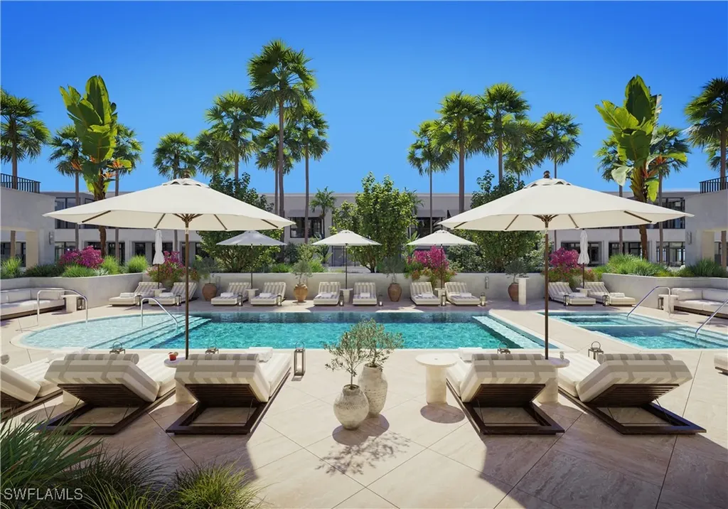 1010 5th Avenue S Naples FL 34102