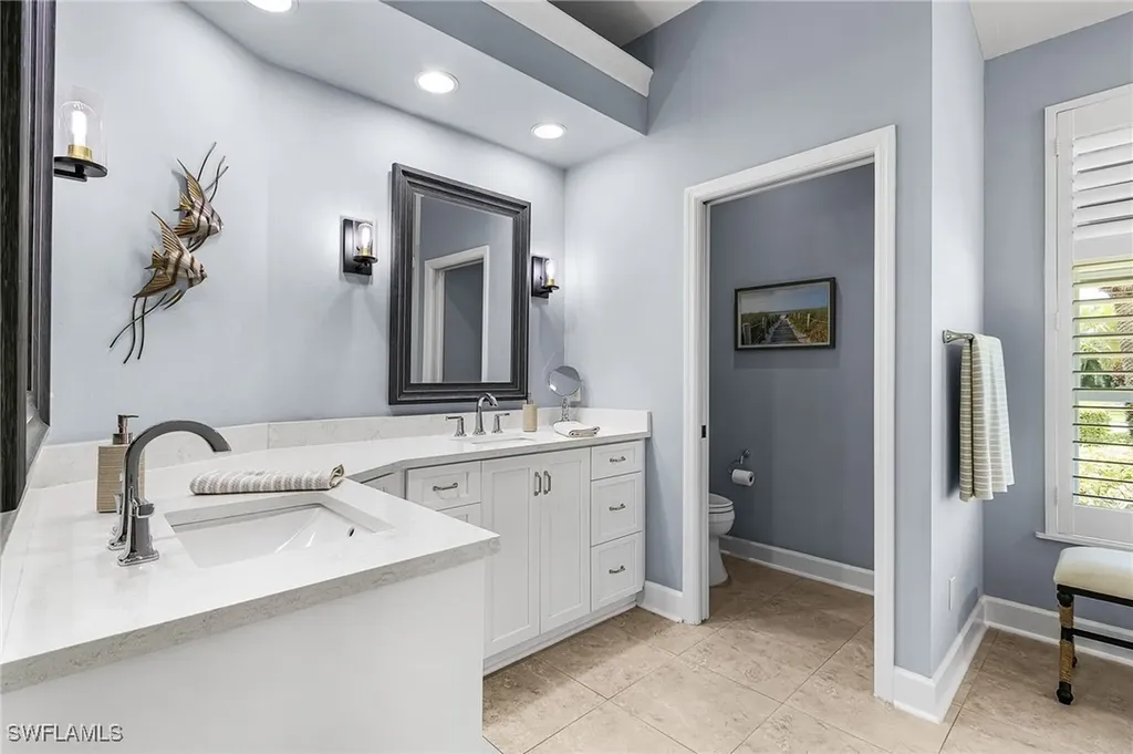 28000 Winthrop Circle Bonita Springs FL 34134