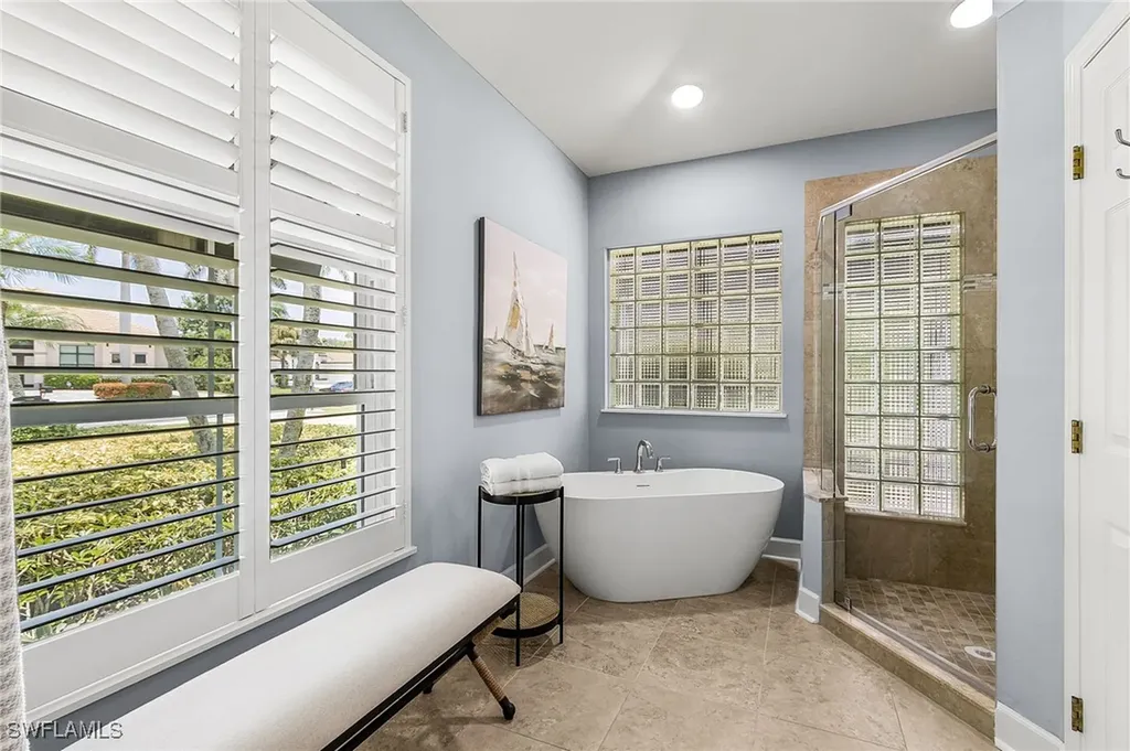 28000 Winthrop Circle Bonita Springs FL 34134