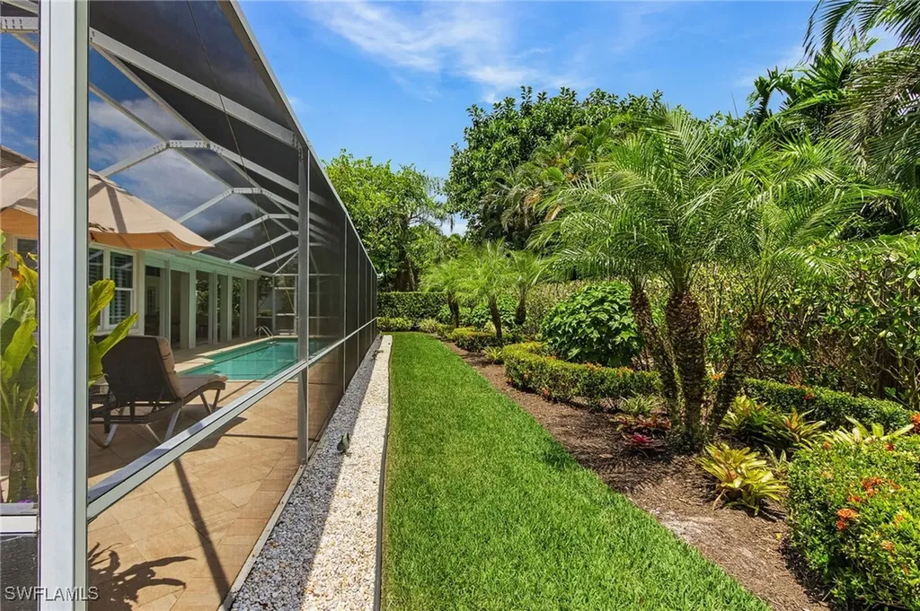 28000 Winthrop Circle Bonita Springs FL 34134