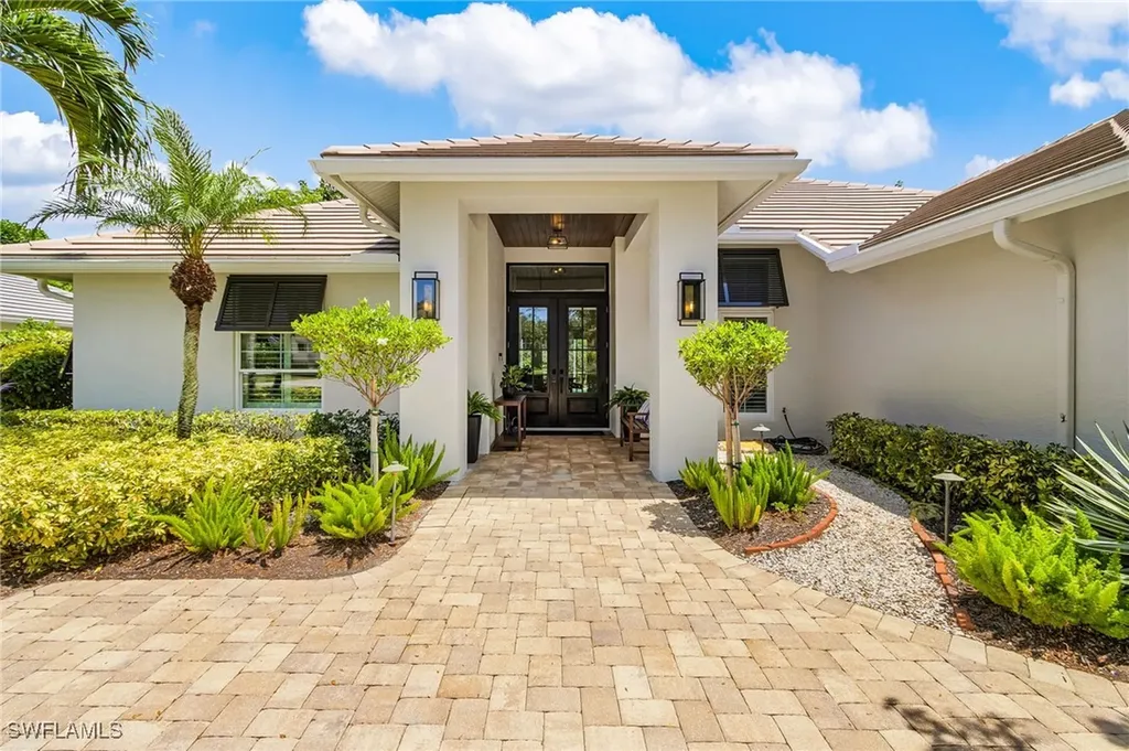 28000 Winthrop Circle Bonita Springs FL 34134