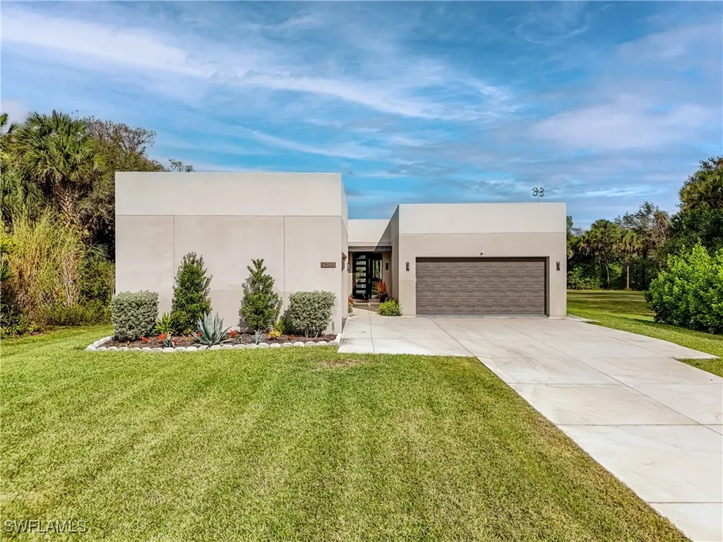 4269 15th Avenue SW Naples FL 34116