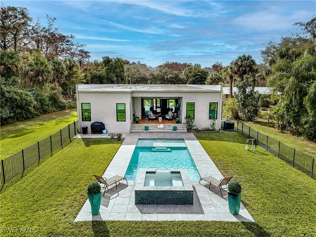 4269 15th Avenue SW Naples FL 34116