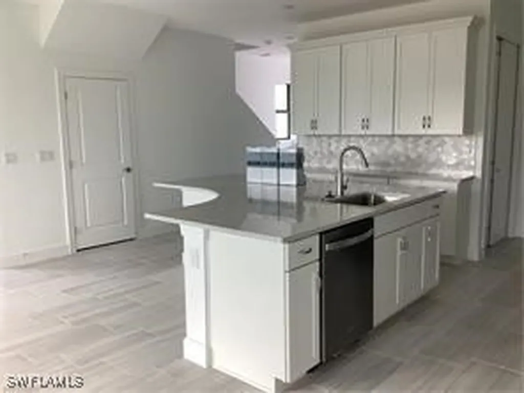 4275 Sonoma Oaks Circe Naples FL 34119