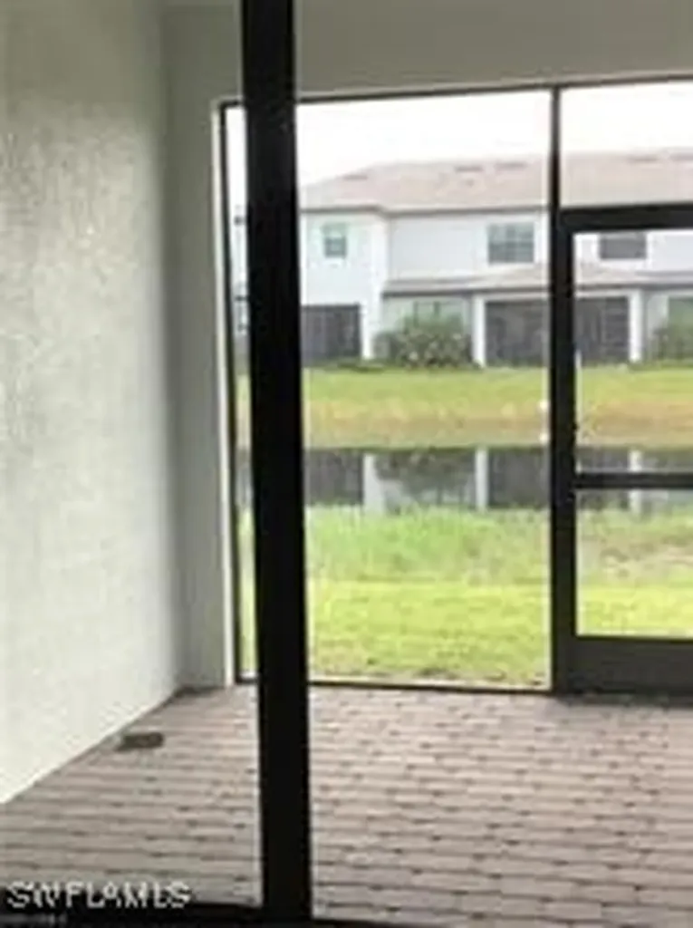 4275 Sonoma Oaks Circe Naples FL 34119