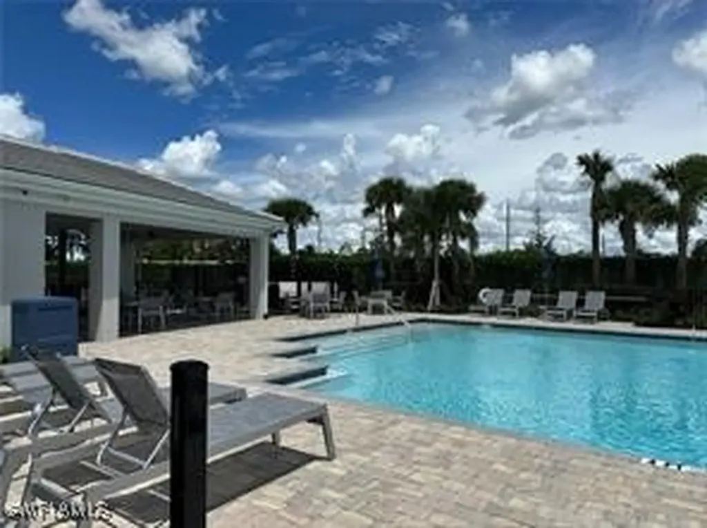 4275 Sonoma Oaks Circe Naples FL 34119