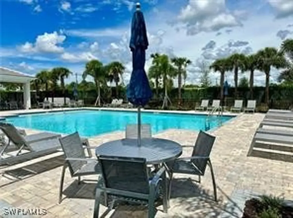 4275 Sonoma Oaks Circe Naples FL 34119